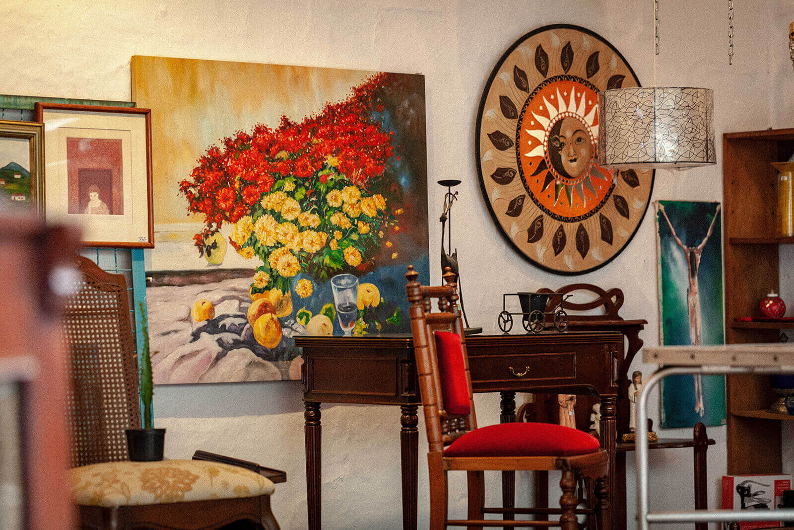 El Callejón, Muebles Usados y Antiguedades